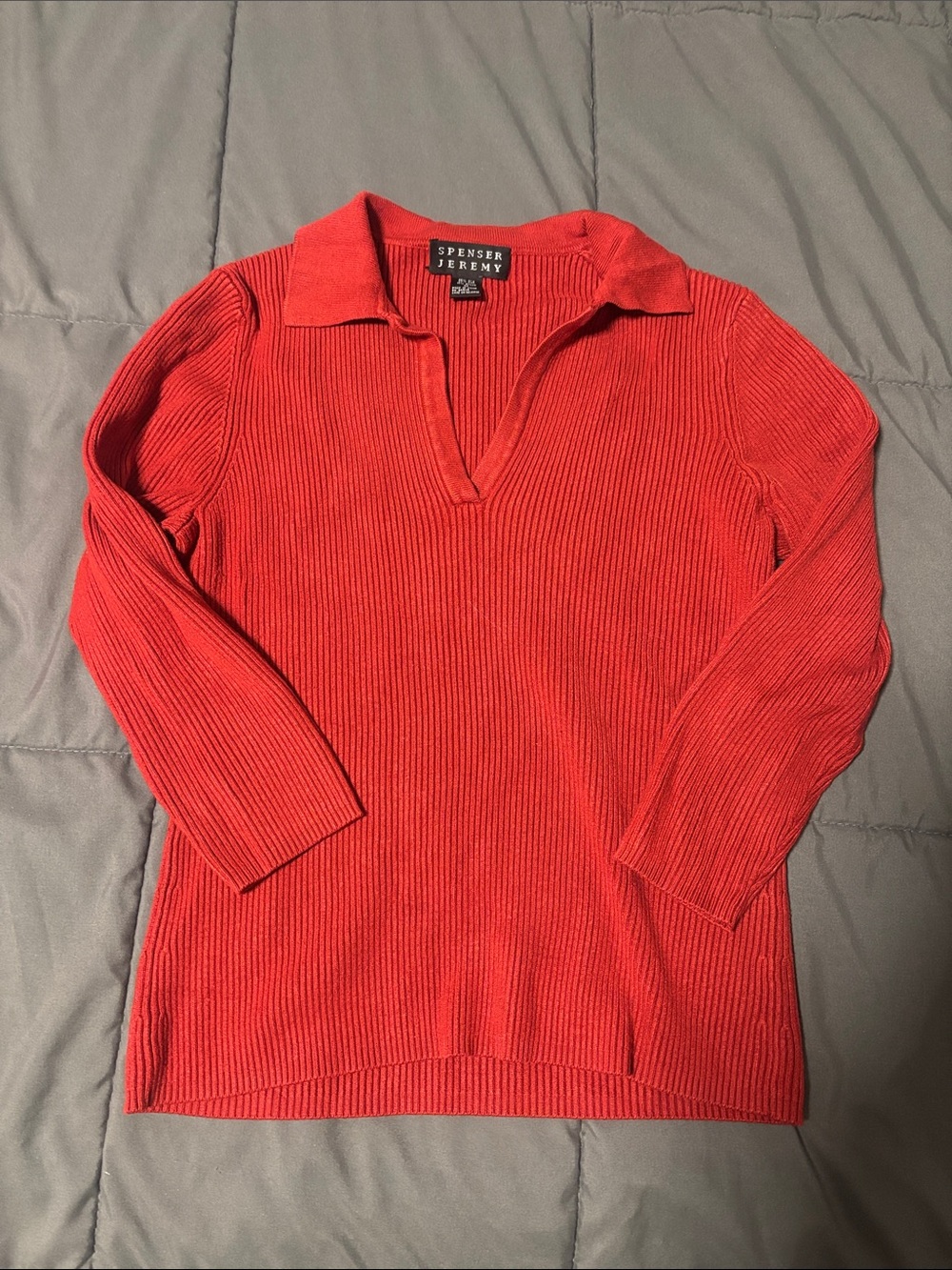 Spenser Jeremy Women's Bright Red Ribbed V-Neck Polo Sweater